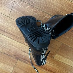 DKNY boots women’s size 10 