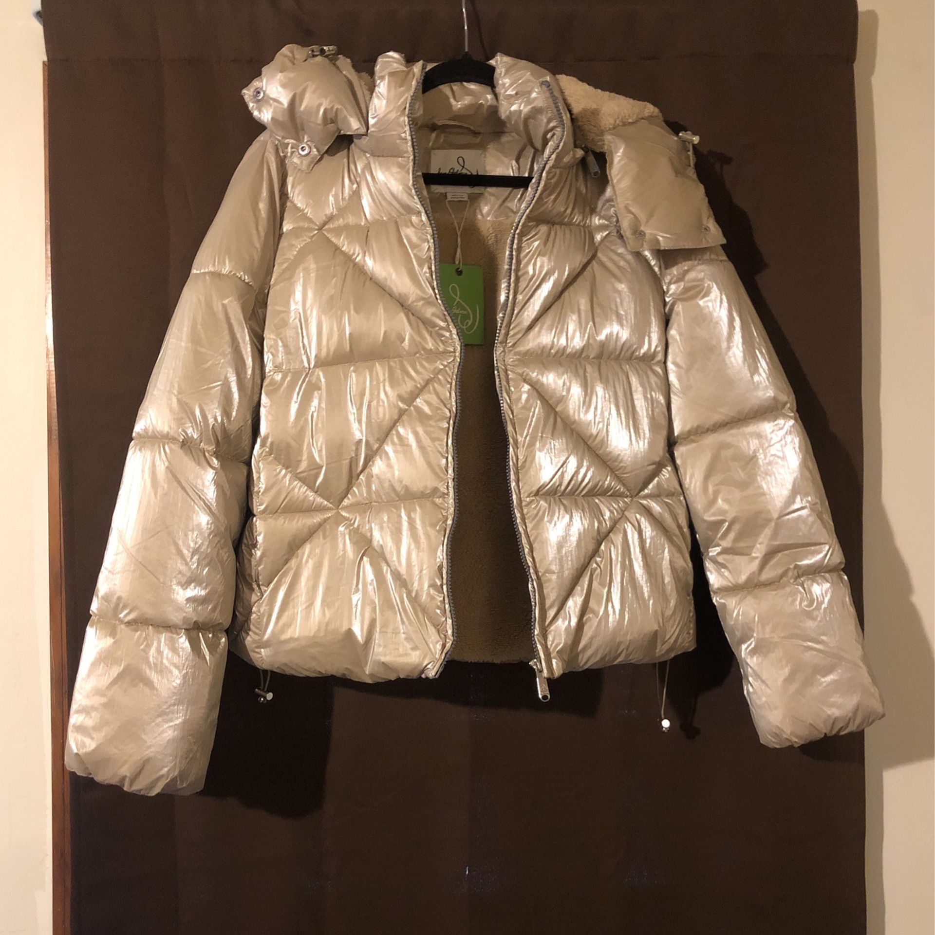Sam Edelman cream colored women’s size medium puffer jacket