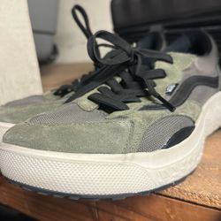 Vans size 13.0