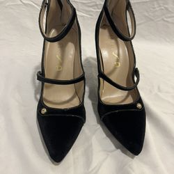 Black Stiletto Heels