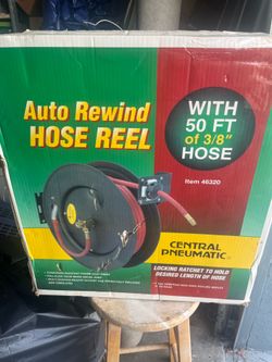 Auto rewind hose