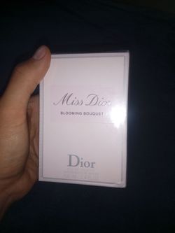 DIor perfume