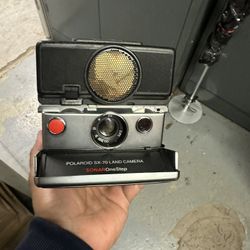 POLAROID SX-70 LAND CAMERA