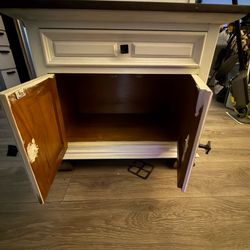 White Wood Nightstand with Drawer and Cabinet