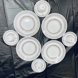 16pc White With Brown Woodland Set $30