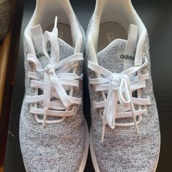 Adidas Women’s Athletic Shoes Size 10
