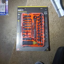 $80 KLEIN 39 PIECE KNECT SOCKET SET $80