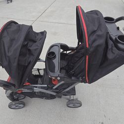 Sit & Stand 2 child stroller