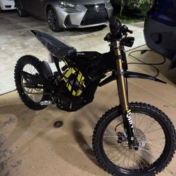 2025 Surron Light Bee X Black Purple Brand New 