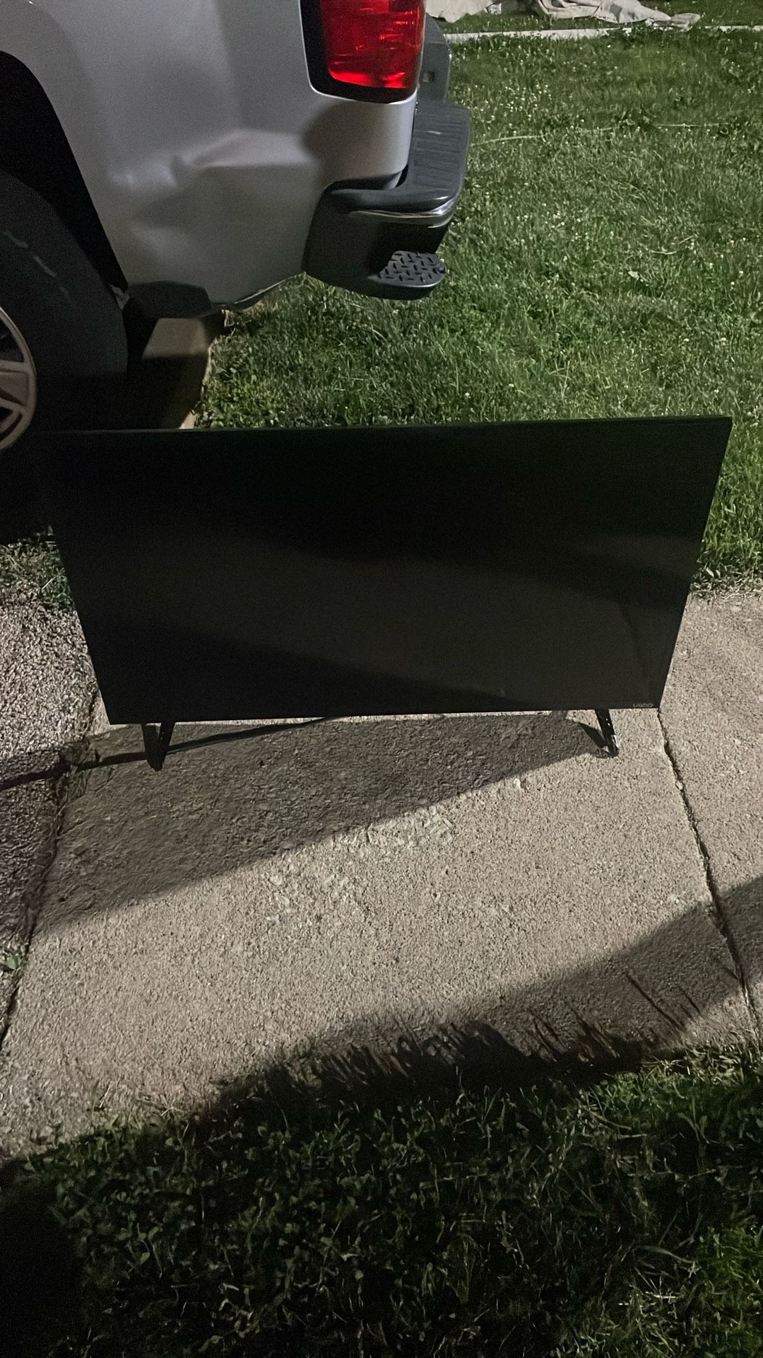 40’ Vizio Tv