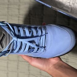 Jordan 5 UNC