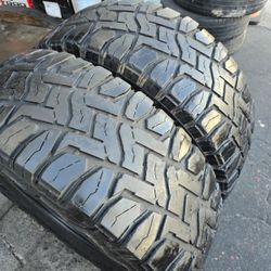 ony 2 used tires  Lt37x13.50r17 Toyo RT Open Country  $250.0 both