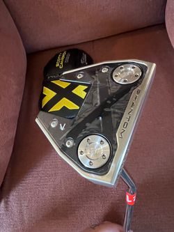 Brand New Scotty Cameron Phantom X7 Putter