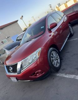 2015 Nissan pathfinder
