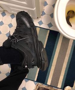 Balenciagas Black Og all