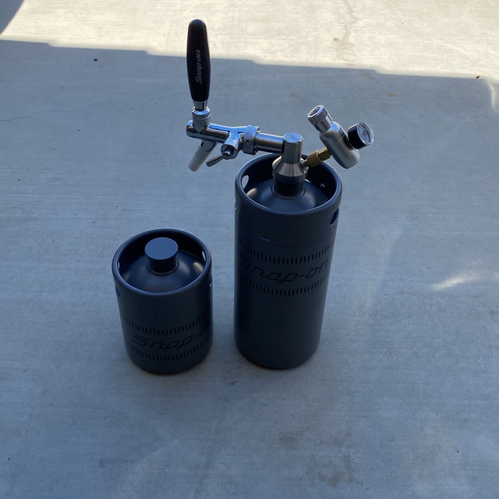 Snap-On Mini Keg And Growler