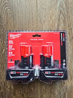Milwaukee Battery 3.0 Ah Pack (2-

Pack) M12