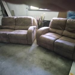 2 reclining couches very comfortable 