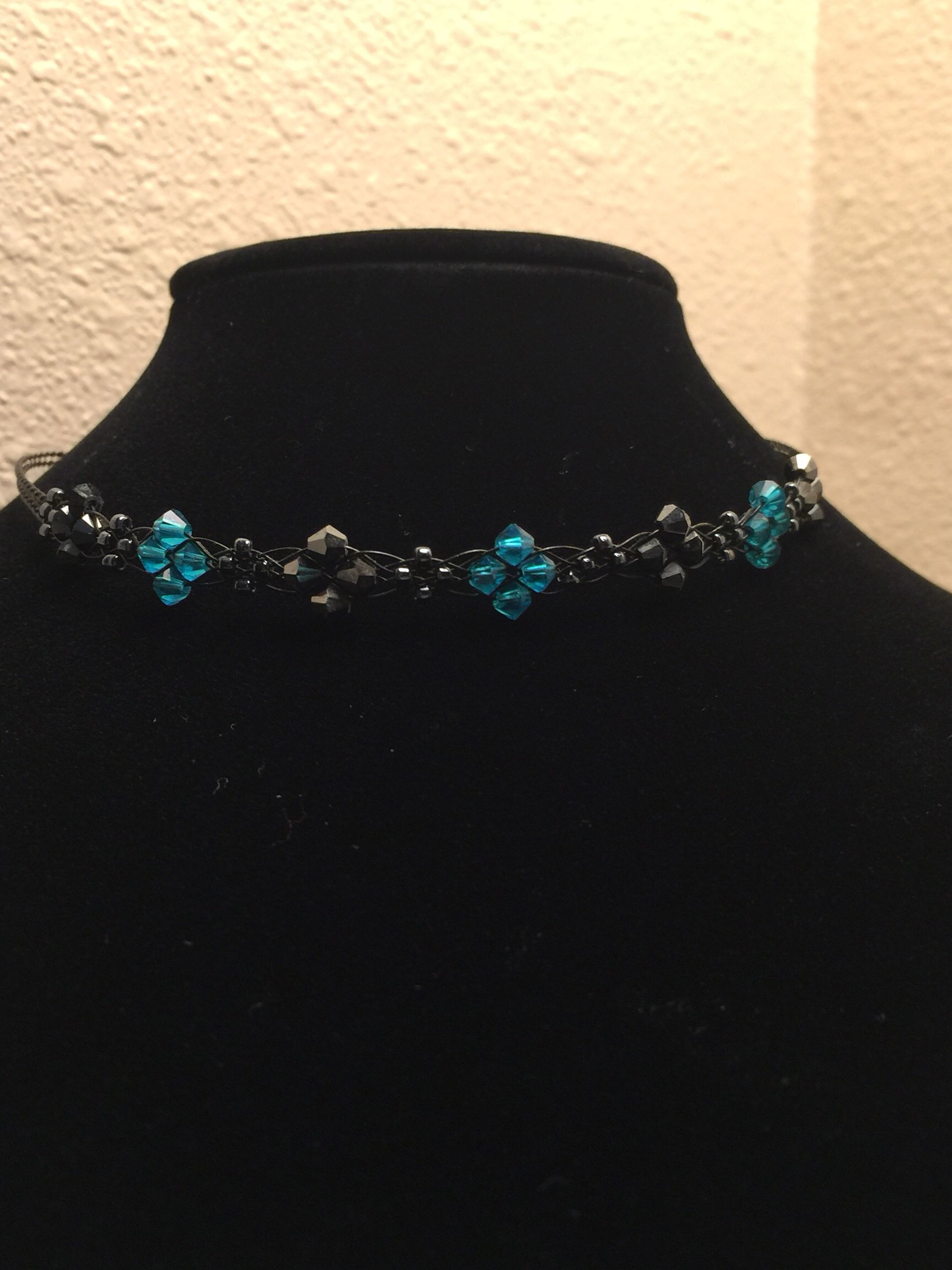Choker Necklace 