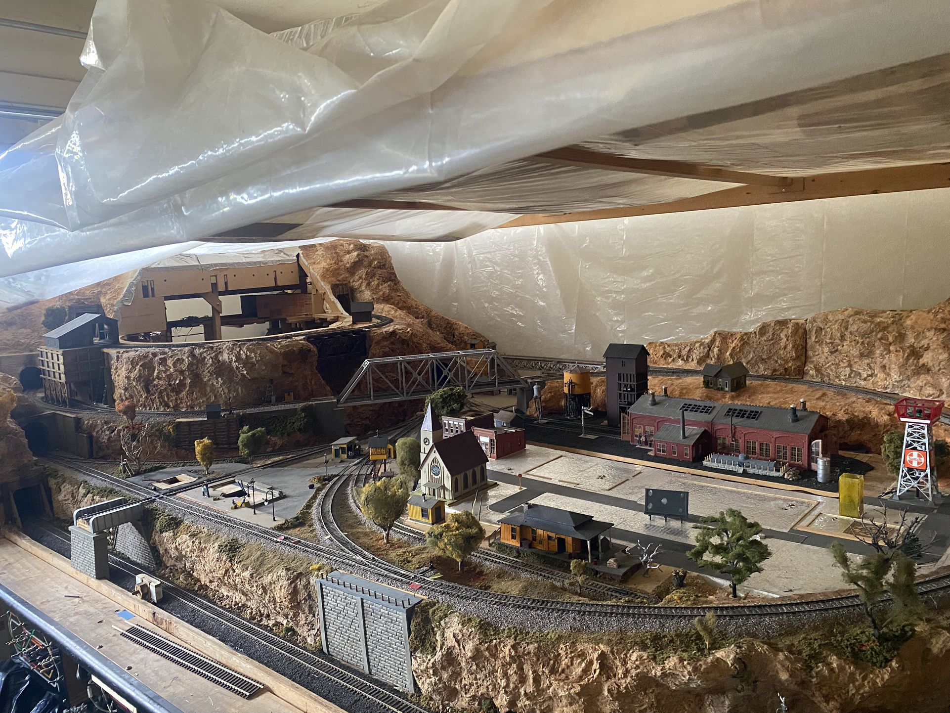 Huge Ho Scale Model Train Track Layout  On Wheels Can Move 400 All Model Buildings,wiring, Electrical Control  And A Couple Model Trains All Included 