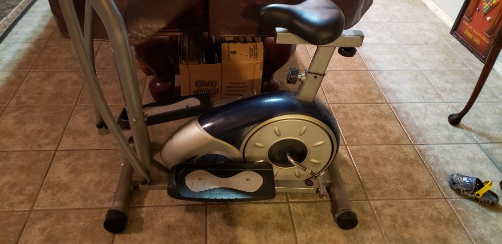 Body Champ Elliptical and Exercise Bike Dual Trainer