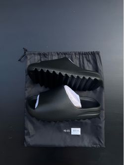 YS-01 Black