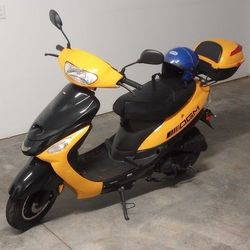 2023 50cc Moped Scooter Bike Barely Used