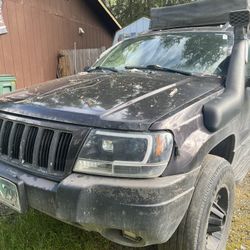 20 04 Jeep Cherokee