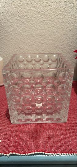 Diamond Star Heavy Square Bubble Glass Vase – 6”