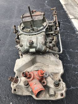 Edelbrock intake manifold/ Holley Carburetor