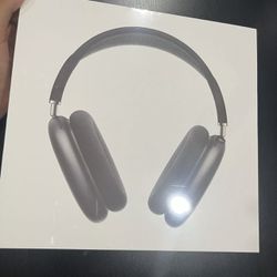 Sealed Unopened AirPods Maxes Space Grey