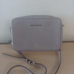 100% Authentic Michael Kors Crossbody