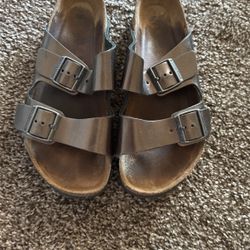 Metallic Olive Green Birkenstocks Slipper Size 40