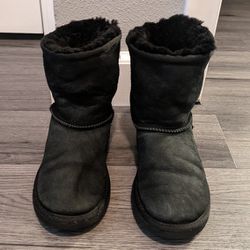 Women's Size 6 UGG Boots 