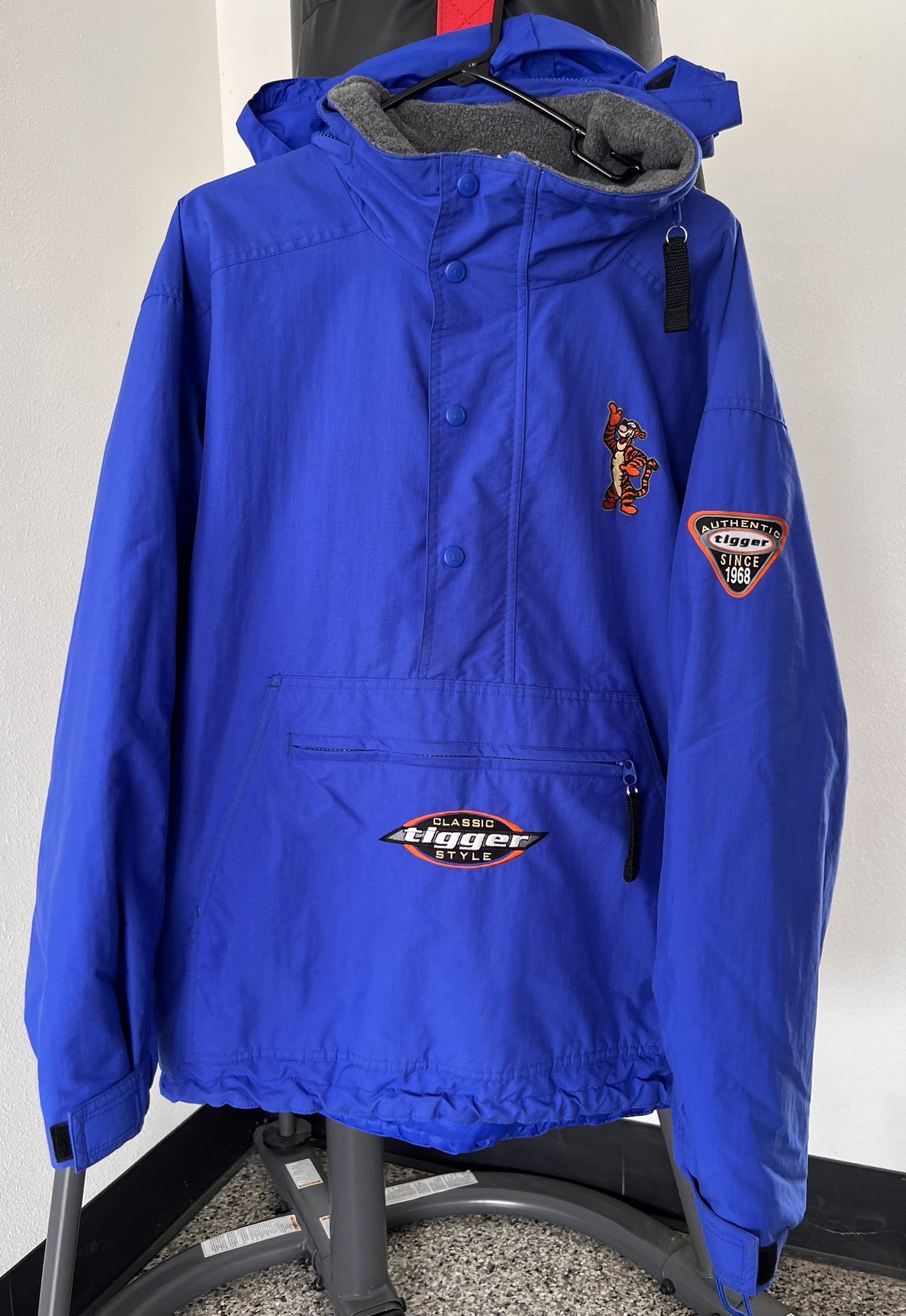 Vintage Disney Mickey Inc Tigger Jacket 