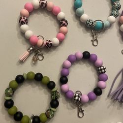 Keychain Wristlet Bracelets And Keychains 