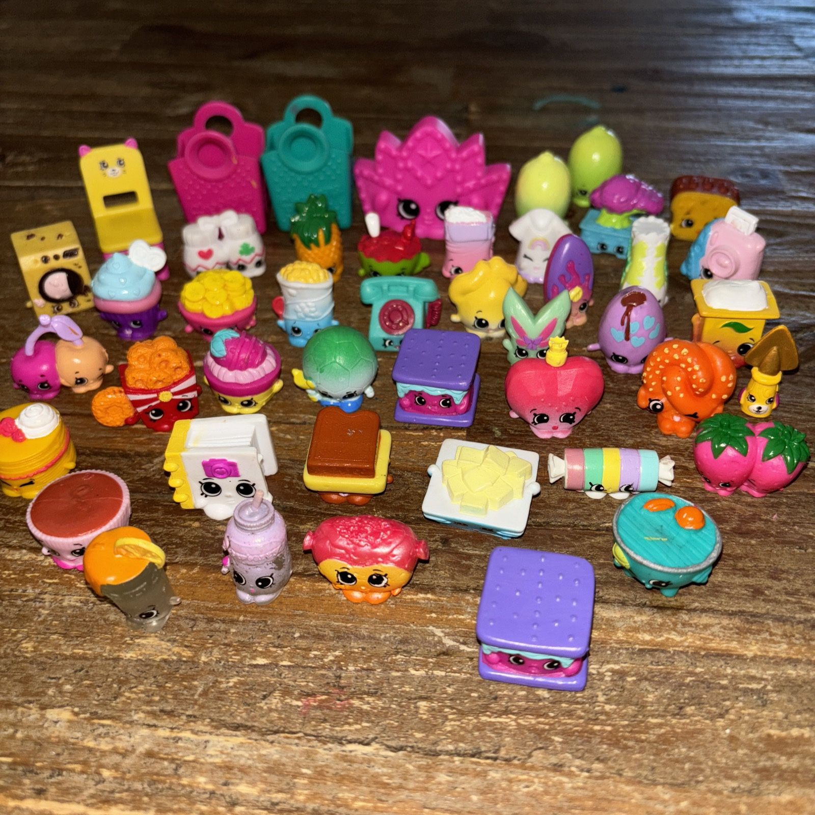 Shopkins Huge Lot Of 40+ Figures Mixed Seasons