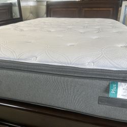 Queen Size Mattress And Box Spring Set 