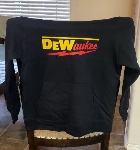 LARGE BLACK HOODIE