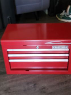 Craftsman 3-Drawer Red Tool Chest