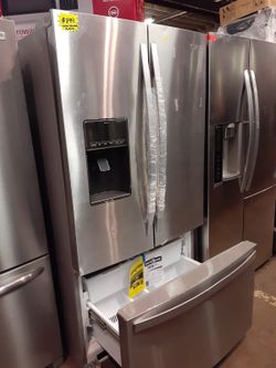 New Whirlpool 36 in French doors fridge stainless steel with 6 months warranty