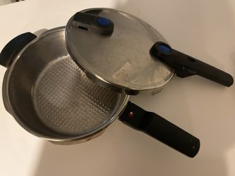 Fissler vitaquick. Pressure cooker (like New)