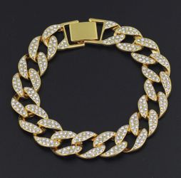 New 18 k yellow gold Cuban bracelet
