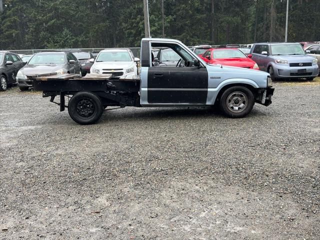 1989 Mazda B2200