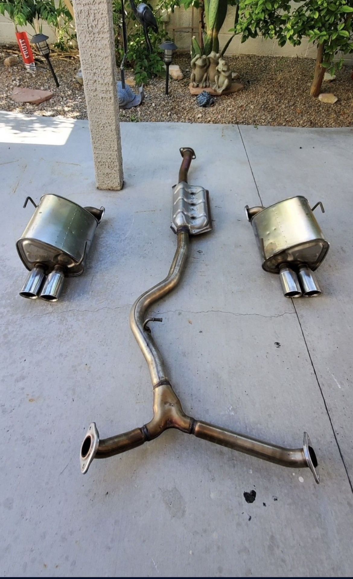 2020 Subaru STI OEM exhaust Used for only 3 days. Will come with original bolts $$450 FIRM PRICE !!! LOW BALLERS