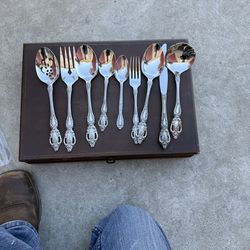 silver-plated flatware set