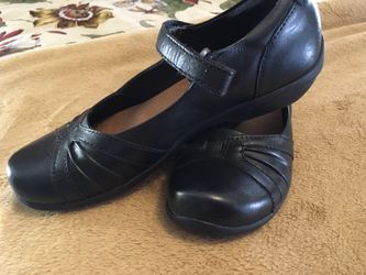 Bjorndal shoes, ladies 6 1/2