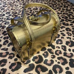 1960s Vintage Gold Metallic Box Purse
