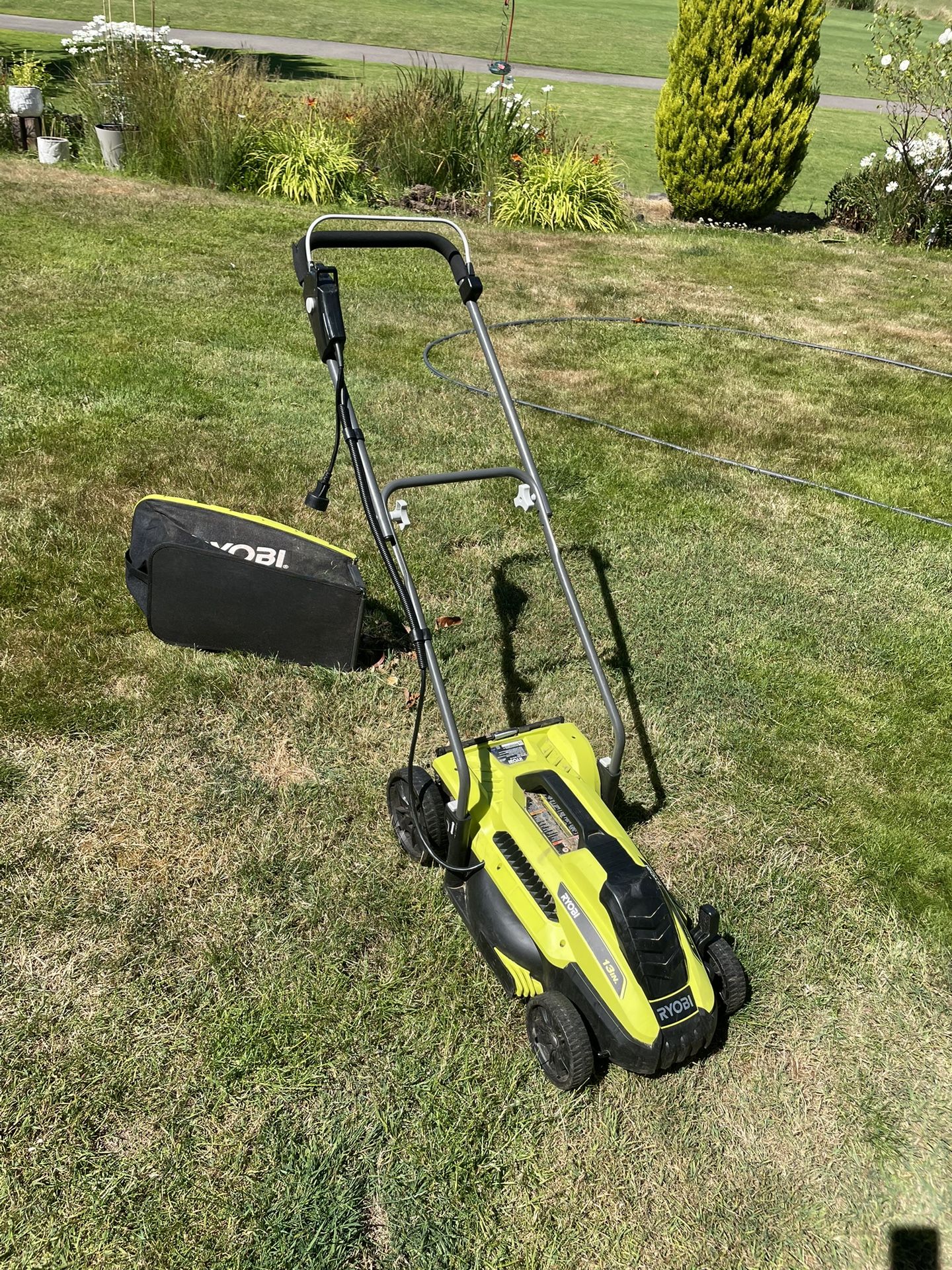 Corded 13” Ryobi Light Weight Lawnmower