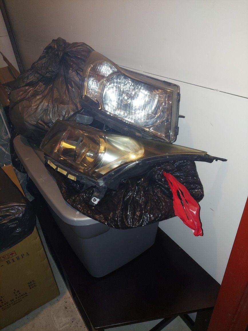 2013-2014 Cruze Headlights